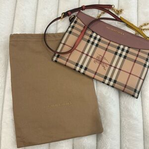 Burberry clutch bag